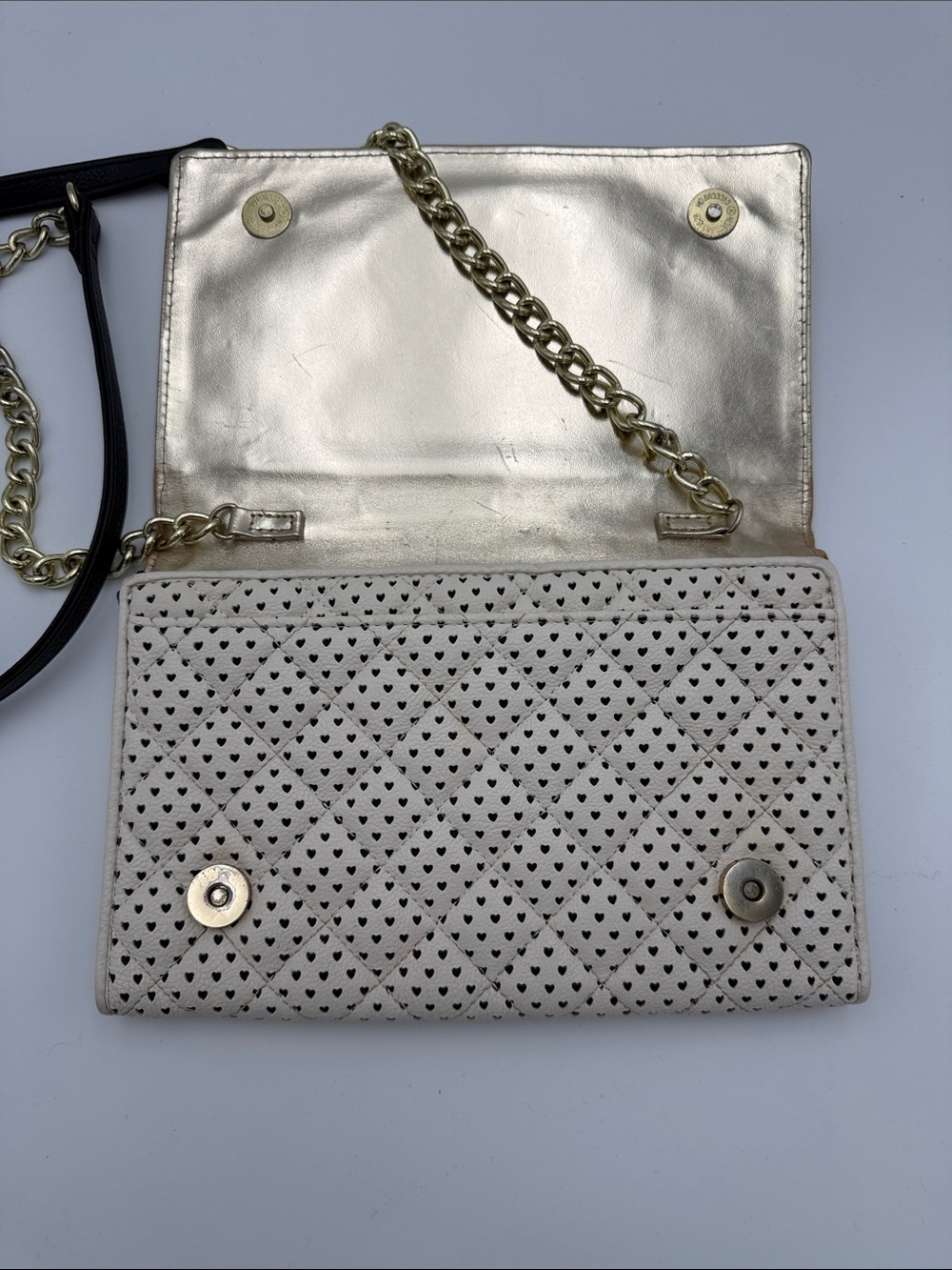 Betsey Johnson Cream Quilted Shoulder Bag with Black Strap & Gold Hardware - Picture 7 of 10